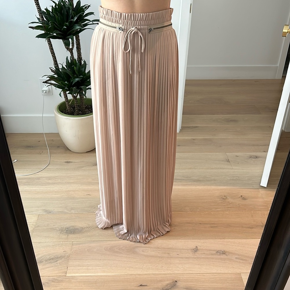 The Kooples Beige Pleated Skirt - FR 38 / M / US 6